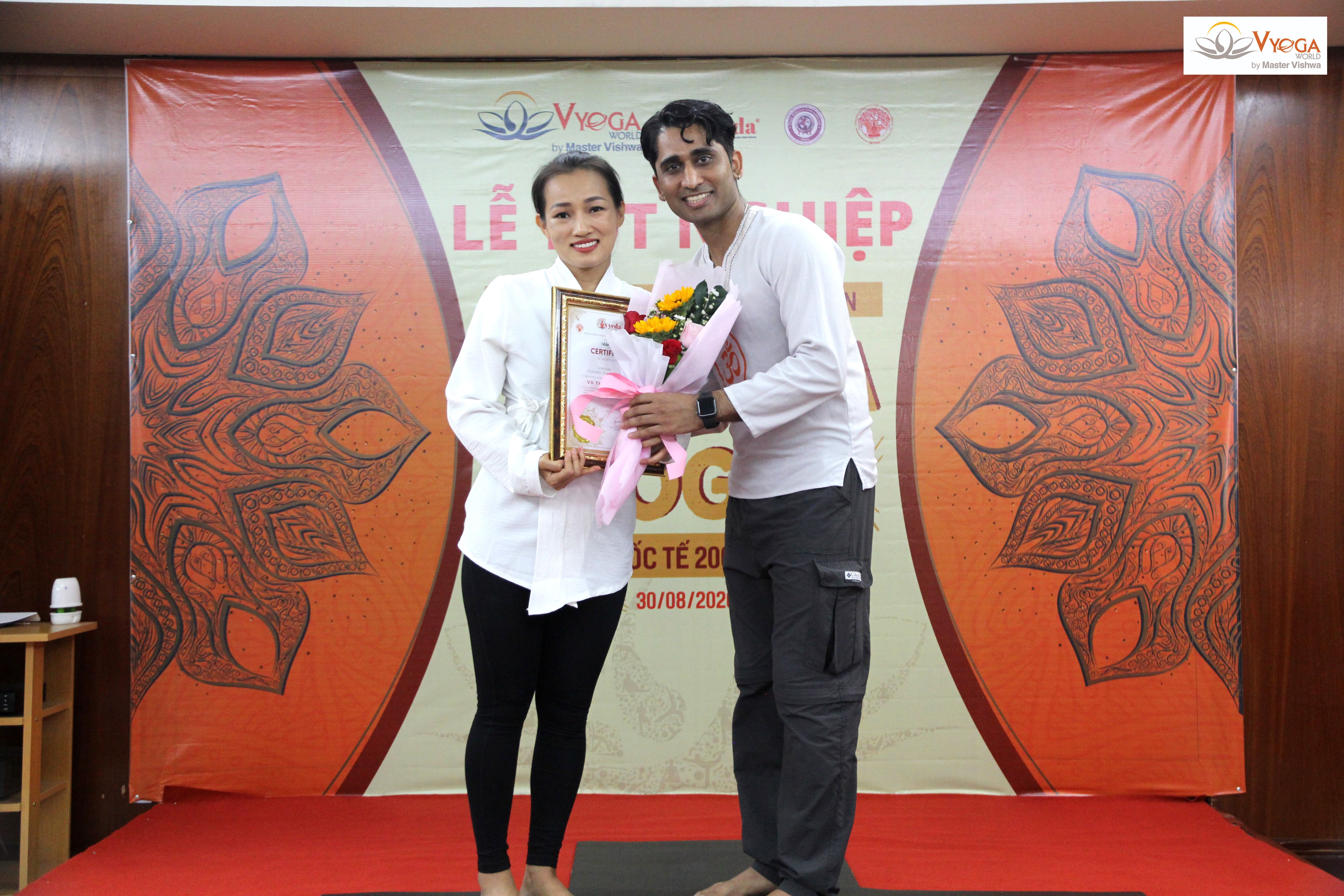 Graduation Ceremony - Vinyasa Yoga TTC 200 Hours - 2020