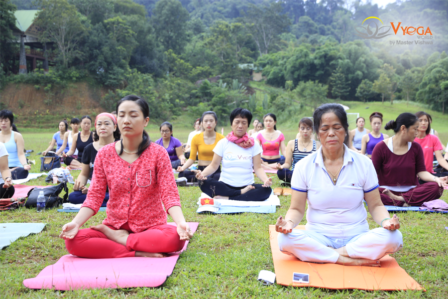 Yoga Dã Ngoại Ngoài Trời - Madagui 2016