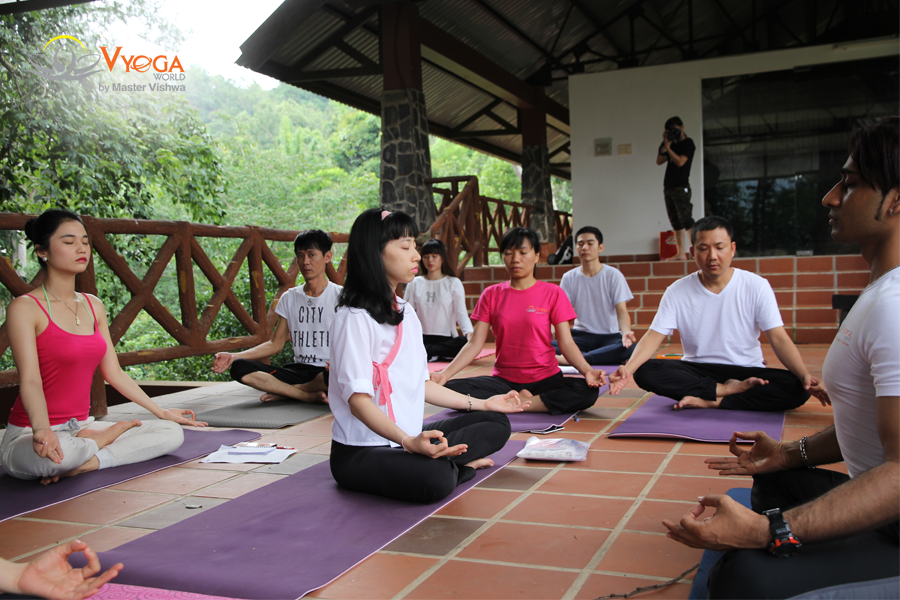 Yoga Dã Ngoại Ngoài Trời - Madagui 2016